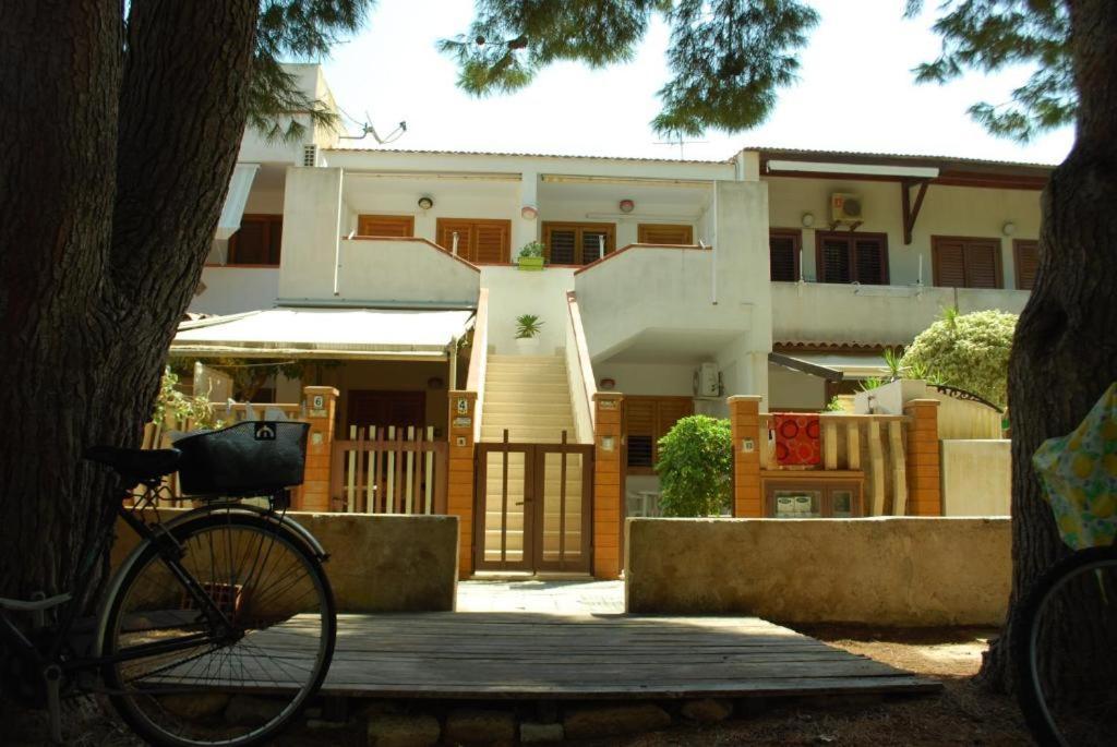 La Casetta Blu Al Mulino ซานวิโต โลคาโป ภายนอก รูปภาพ